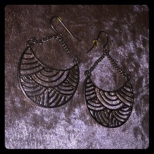 NEW 😻 Pretty pierced ear gold earrings